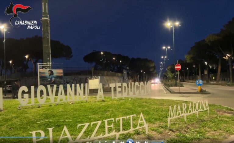 Tassi usurai con interessi del 100% nel napoletano, 15 arresti