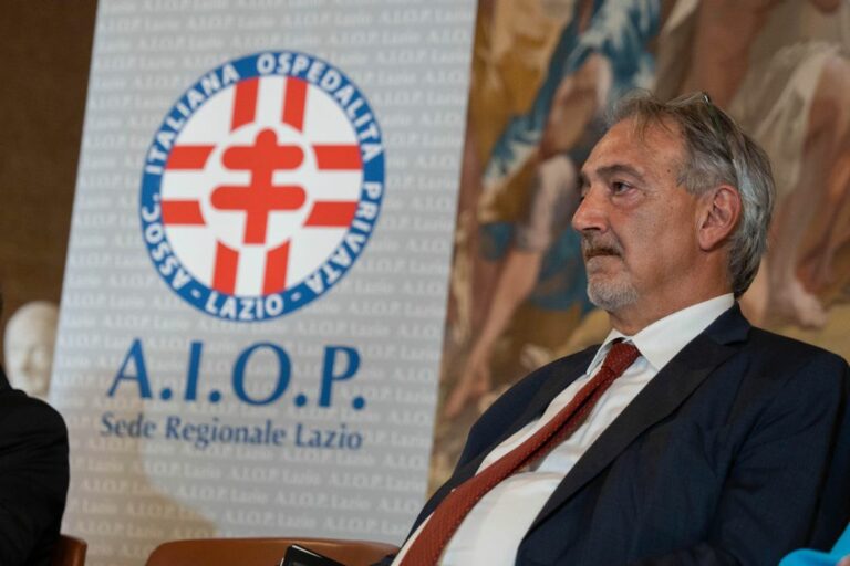 Rocca “Collaborazione sanità pubblica-privata per migliorare i servizi”