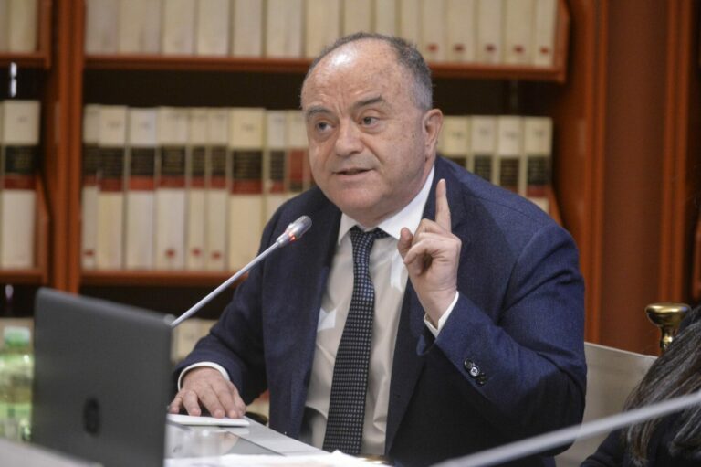 Gratteri a imprenditori della Cna “Le scorciatoie non convengono”