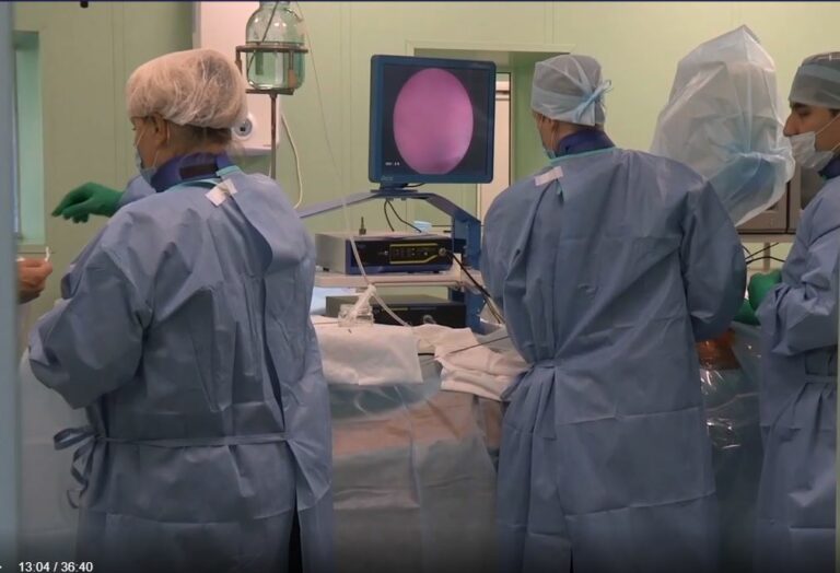 Colonscopia, esame sempre meno invasivo e più curativo