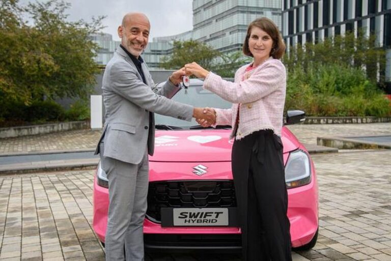 Suzuki premia Elisa Longo Borghini, vincitrice Giro d’Italia Women