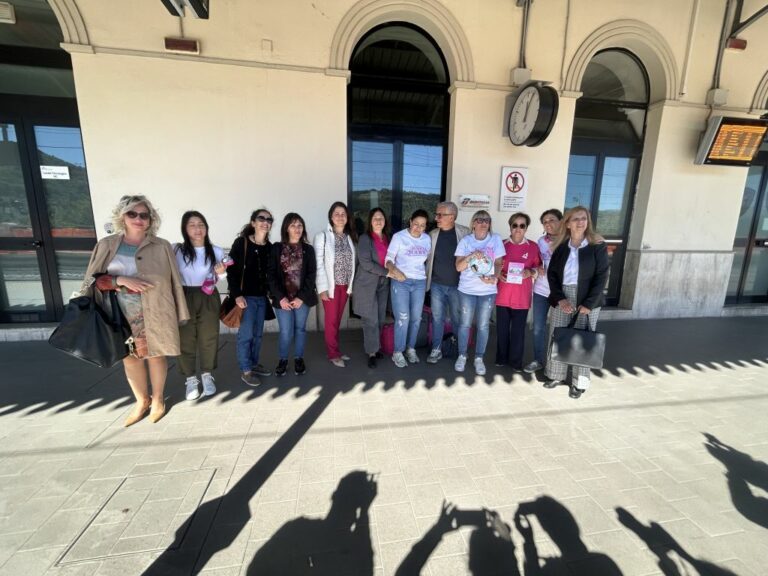 La prevenzione oncologica viaggia da Potenza a Salerno con il “Freccia Rosa”