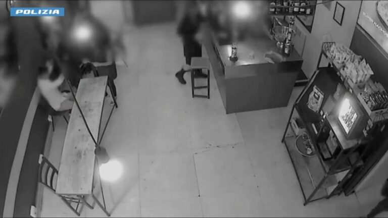 Milano, rubano zaino in ostello. Tre giovani arrestati per furto