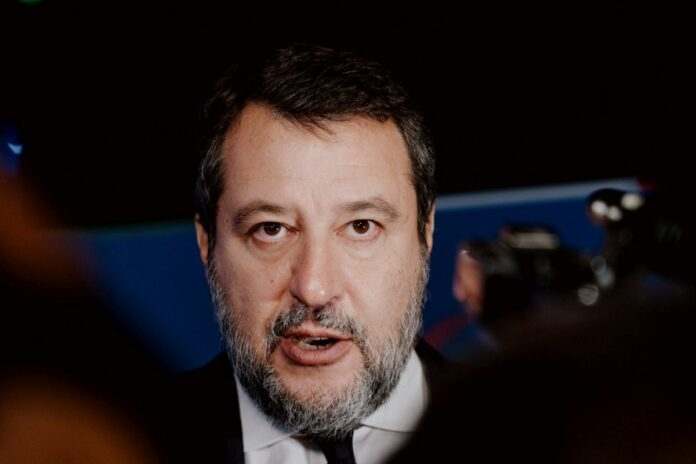 PERUGIA- Sala dei Notari - L'italia dei SI - il vicepresidente dei consiglio e ministro dei trasporti Matteo Salvini, illustra le opere e i cantieri aperti in tutto il paese