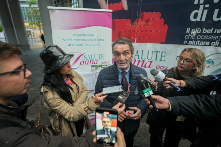 Pontida, Fontana “Come giustificazione diciamo che sono dei ragazzi”