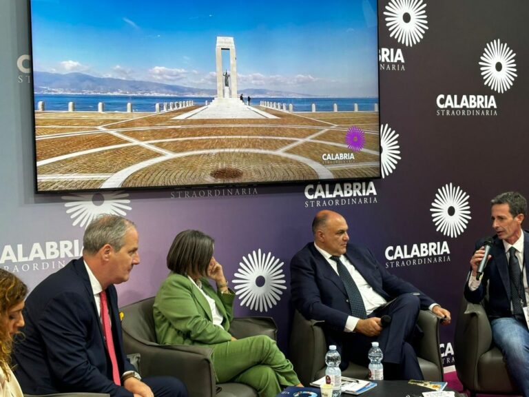 Ttg Rimini, consegnato alla Regione Calabria l’oscar dell’Ecoturismo 2024