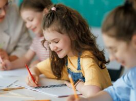 Amazon, al via la sesta edizione di “Un click per la Scuola”