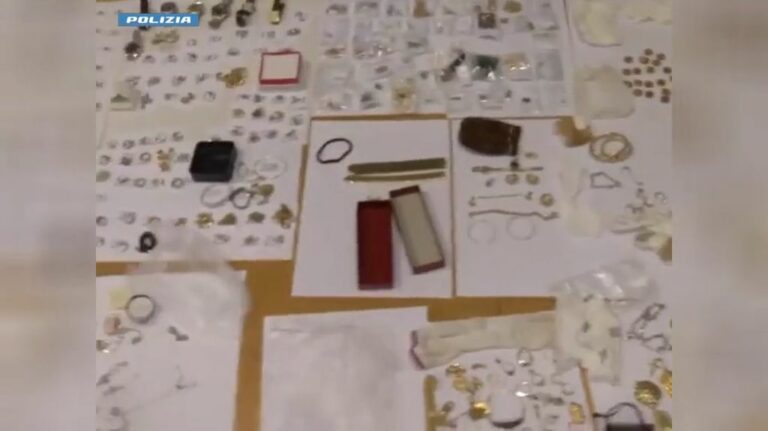 Milano, ricettavano oro e gioielli. 3 indagati e sequestro per 1 milione