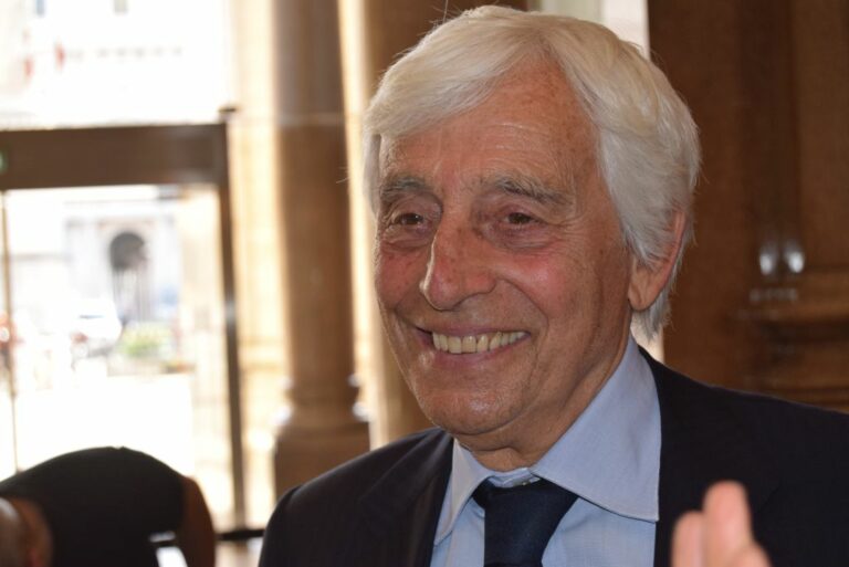 Colecistectomia Laparoscopica, studio professor Gualdi a congresso Sic