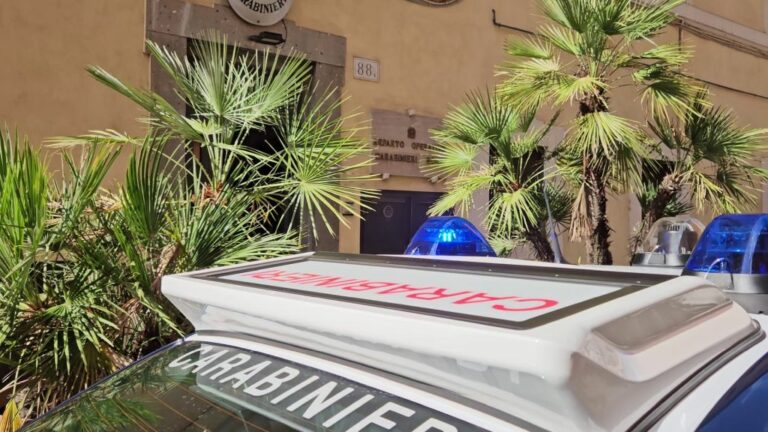 Roma, estorsione e induzione al suicidio a 54enne. 4 arresti