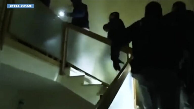 Corruzione su appalti con fondi Pnrr, arresti e sequestri