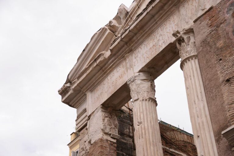 Roma, presentato il primo percorso sonorizzato al Portico d’Ottavia