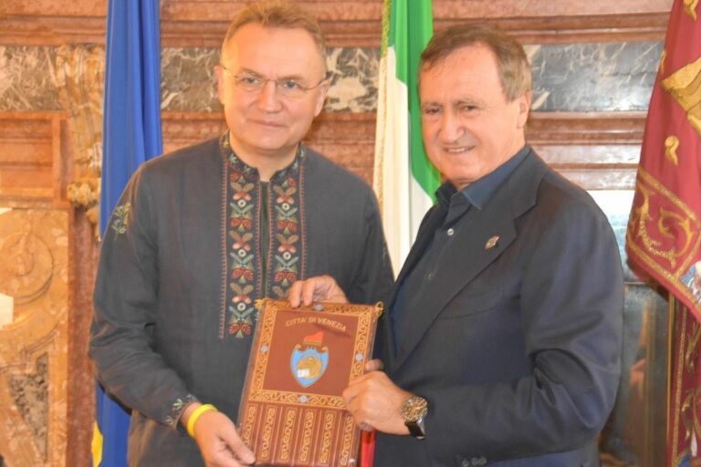 Il sindaco Brugnaro riceve il primo cittadino di Leopoli Sadovyi