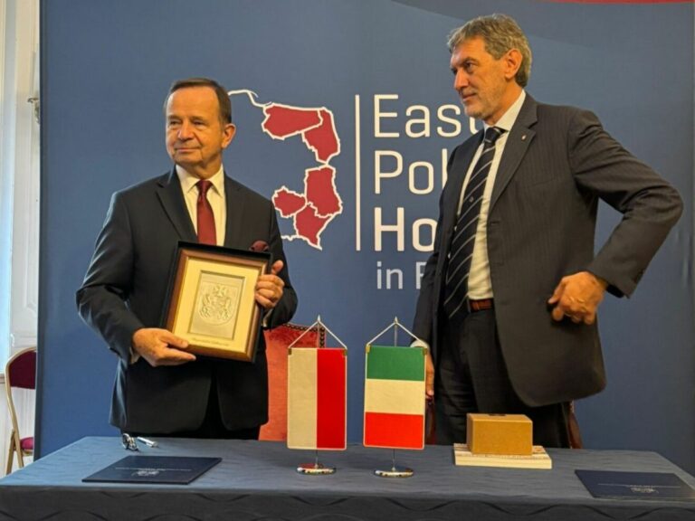 Sviluppo economico, firmata a Bruxelles l’intesa tra l’Abruzzo e la Precarpazia