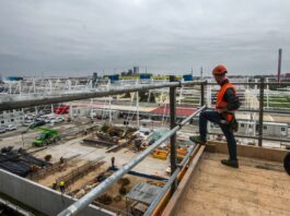 Maltese workers work more hours than the EU average