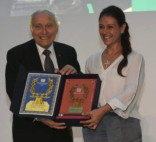 A Giusy Versace la ‘Guirlande d’Honneur’ alla carriera