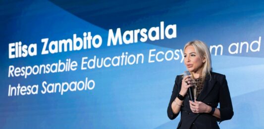 Competenze del futuro, Intesa Sanpaolo incontra 700 studenti a Genova