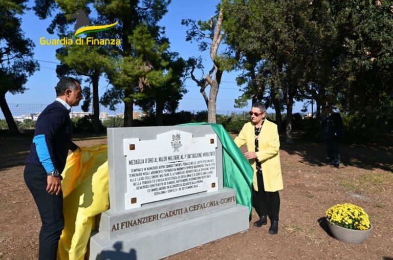 Bari, al Sacrario Militare inaugurata stele per caduti Cefalonia-Corfù