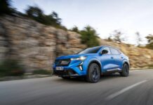 Renault presenta Rafale E-TECH 4×4 300 cv