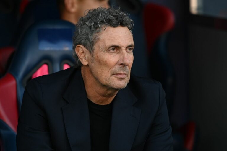 Dopo il pareggio con l’Empoli il Lecce esonera Gotti