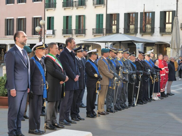 4 Novembre, Brugnaro “Libertà e democrazia principi da difendere”