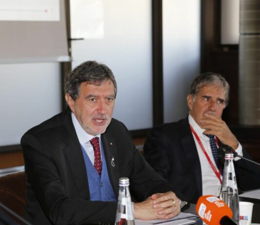 Marsilio “Innovazione e digitalizzazione per rafforzare competitività tessuto produttivo dell’Abruzzo”